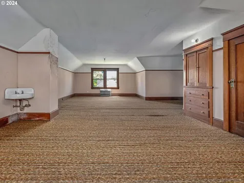 1002 Se 53rd Avenue Portland OR 97215