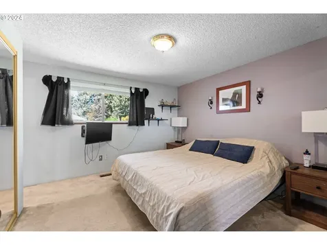 4215 Se 112th Avenue Portland OR 97266