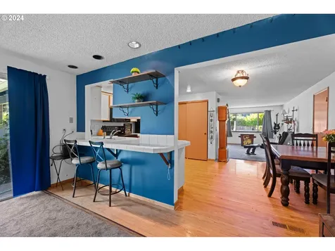 4215 Se 112th Avenue Portland OR 97266