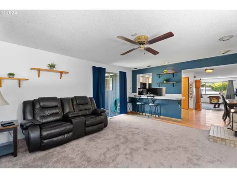 4215 Se 112th Avenue Portland OR 97266