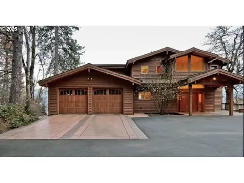 533 W Jewett Boulevard White Salmon WA 98672