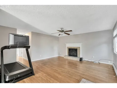 10750 NE Prescott Street Portland OR 97220