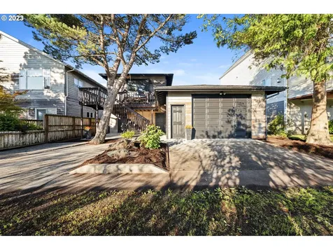 440 Avenue I Seaside OR 97138