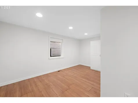 440 Avenue I Seaside OR 97138