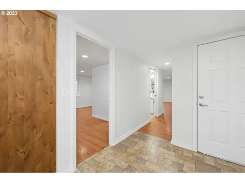 440 Avenue I Seaside OR 97138