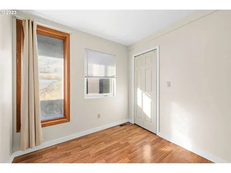 440 Avenue I Seaside OR 97138