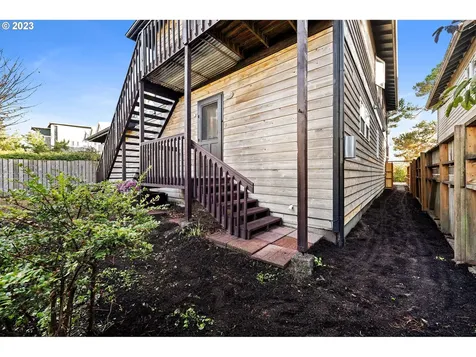 440 Avenue I Seaside OR 97138