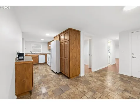 440 Avenue I Seaside OR 97138