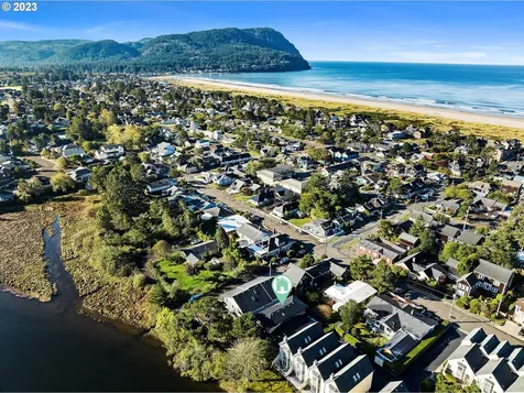 440 Avenue I Seaside OR 97138