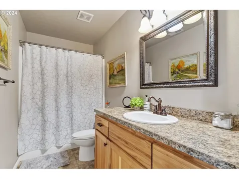 1031 Vista Lane Sweet Home OR 97386