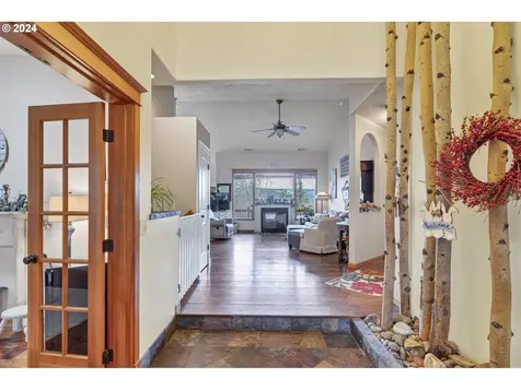 1031 Vista Lane Sweet Home OR 97386