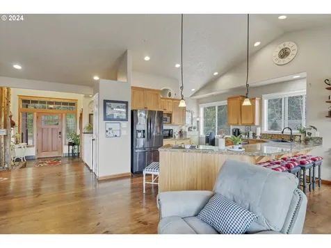 1031 Vista Lane Sweet Home OR 97386