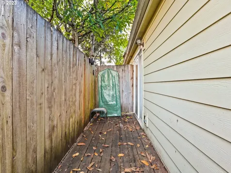 13930 Se Sherman Court Portland OR 97233