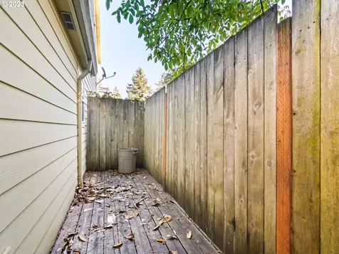 13930 Se Sherman Court Portland OR 97233