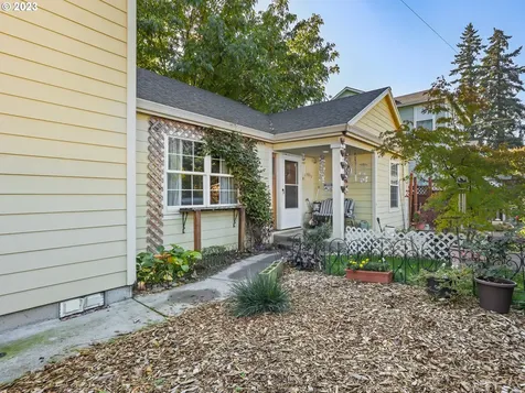13930 Se Sherman Court Portland OR 97233
