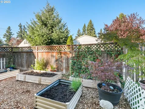 13930 Se Sherman Court Portland OR 97233