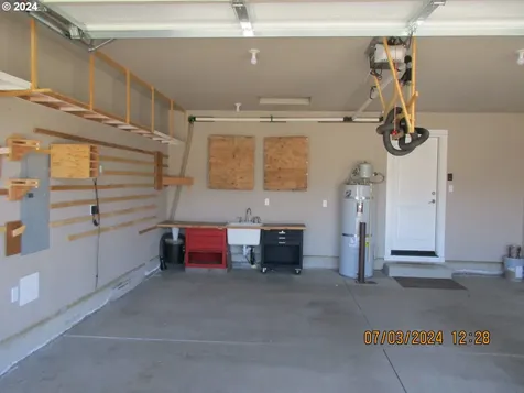 131 Braxton Court Roseburg OR 97471
