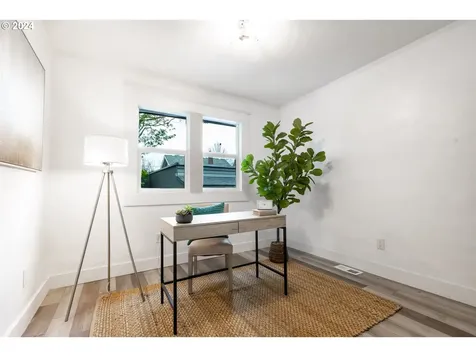 2425 Se 62nd Avenue Portland OR 97206