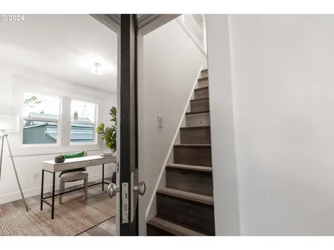 2425 Se 62nd Avenue Portland OR 97206