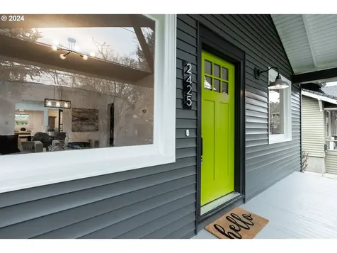 2425 Se 62nd Avenue Portland OR 97206