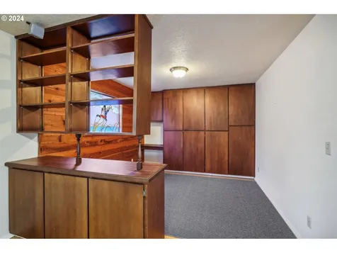 5815 SE Tolman Street Portland OR 97206