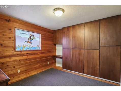 5815 SE Tolman Street Portland OR 97206