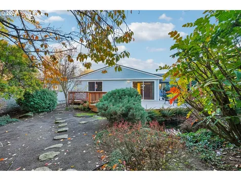5815 SE Tolman Street Portland OR 97206