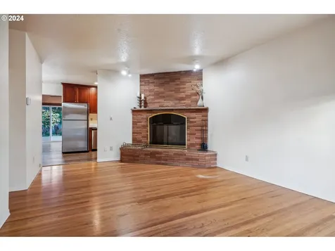 5815 SE Tolman Street Portland OR 97206