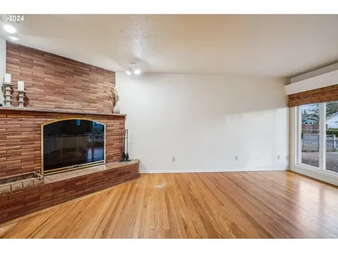 5815 SE Tolman Street Portland OR 97206