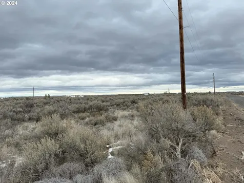 Glitter Lane Christmas Valley OR 97641