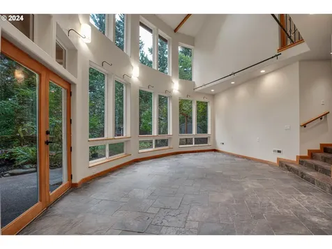 221 SE 214th Avenue Gresham OR 97030