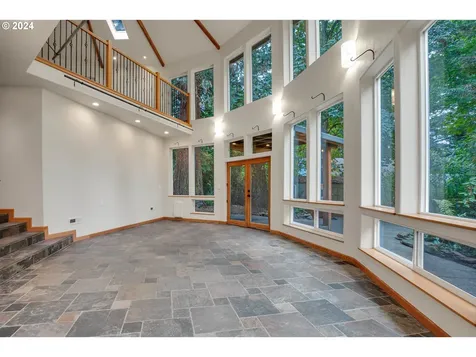 221 SE 214th Avenue Gresham OR 97030