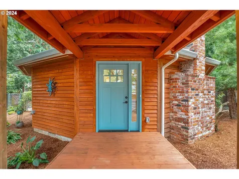 221 SE 214th Avenue Gresham OR 97030