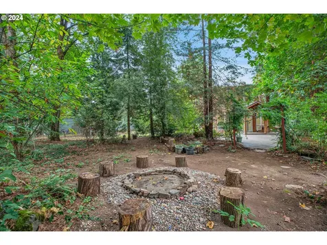 221 SE 214th Avenue Gresham OR 97030