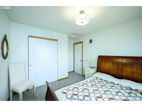 301 NW Hope Court Willamina OR 97396