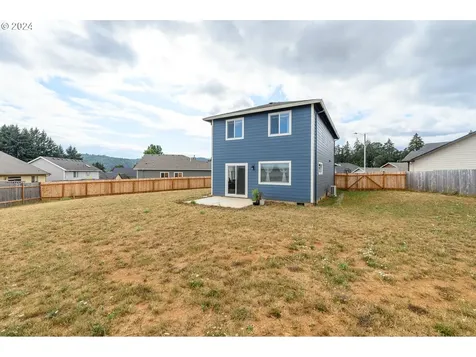 301 NW Hope Court Willamina OR 97396