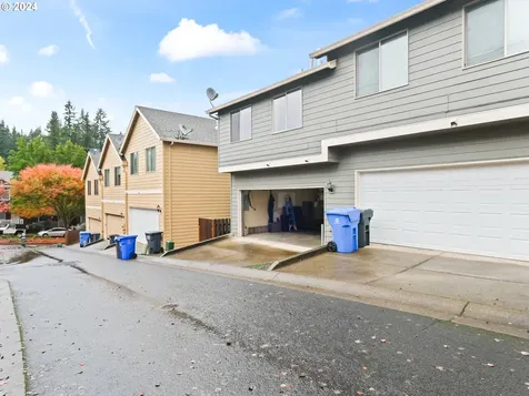 19153 Oak Avenue Sandy OR 97055