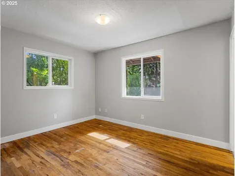 609 SE 100th Avenue Vancouver WA 98664