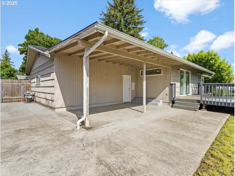 609 SE 100th Avenue Vancouver WA 98664