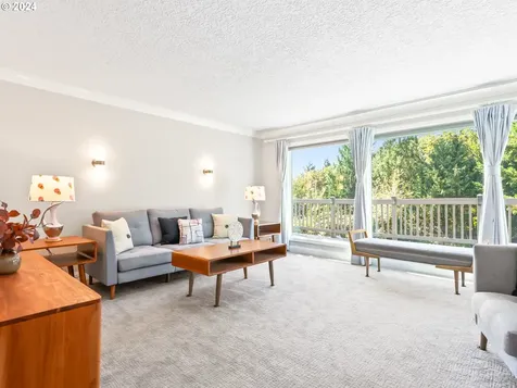 102 Sunset Lane Longview WA 98632
