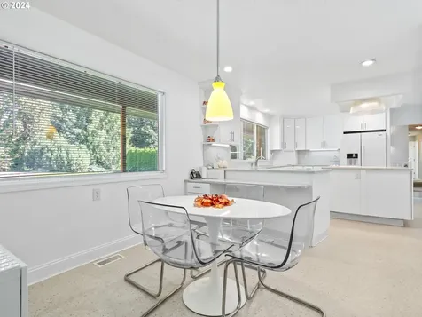 102 Sunset Lane Longview WA 98632