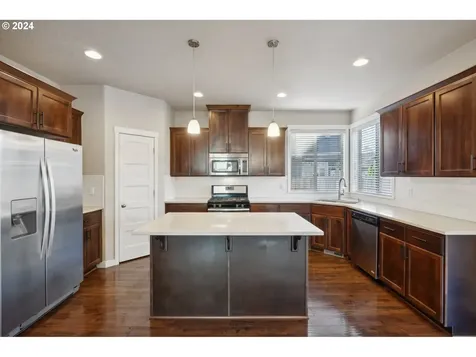 10708 NE 68th Avenue Vancouver WA 98686