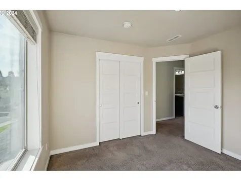 10708 NE 68th Avenue Vancouver WA 98686