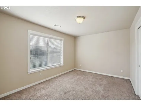 10708 NE 68th Avenue Vancouver WA 98686