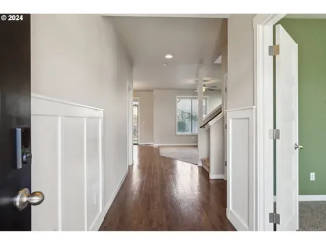 10708 NE 68th Avenue Vancouver WA 98686