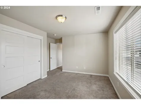10708 NE 68th Avenue Vancouver WA 98686