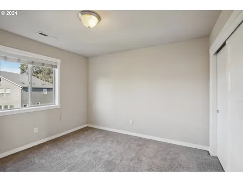 10708 NE 68th Avenue Vancouver WA 98686