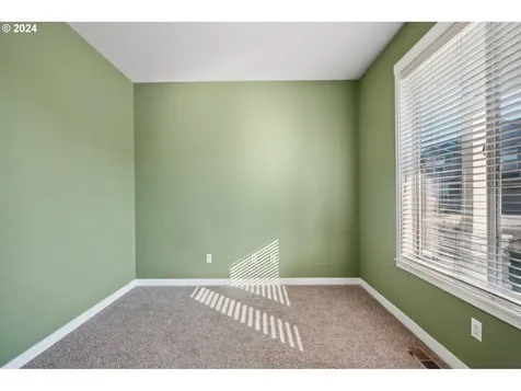 10708 NE 68th Avenue Vancouver WA 98686