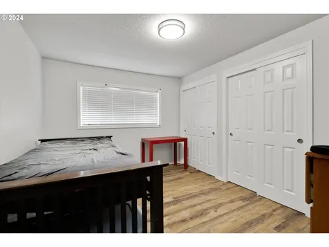 19570 Falcon Drive Oregon City OR 97045