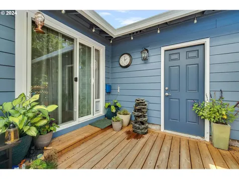 19570 Falcon Drive Oregon City OR 97045